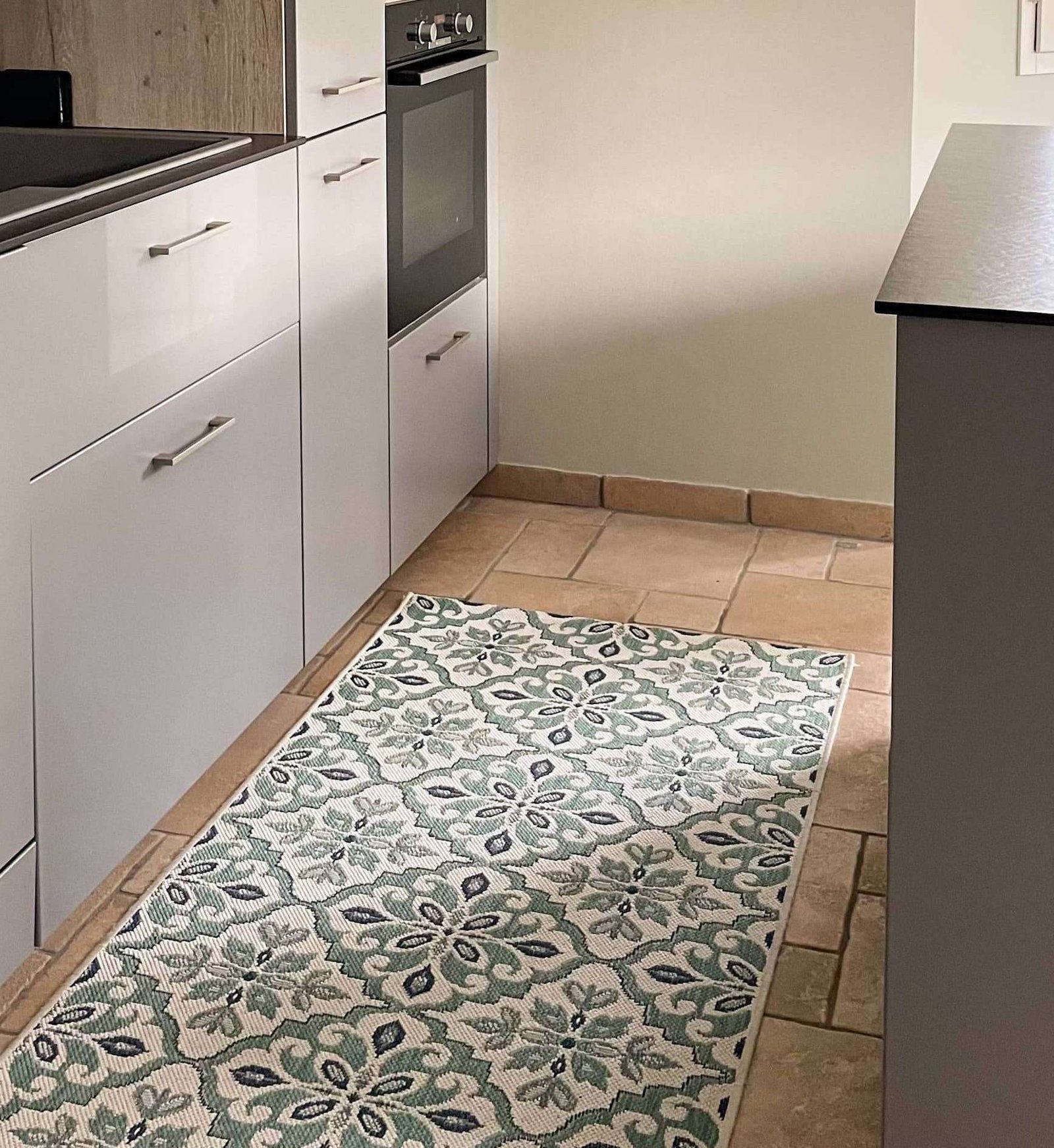 10 Tips for Busy Homeowners Planning a Small Kitchen Remodel kitchen flooring Bedford hills Ny