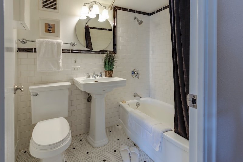 10 Design Ideas for Small Bathrooms 1 10 Design Ideas for Small Bathrooms