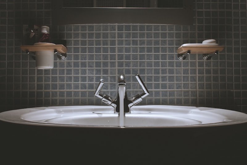 How to Choose the Right Materials and Fixtures
