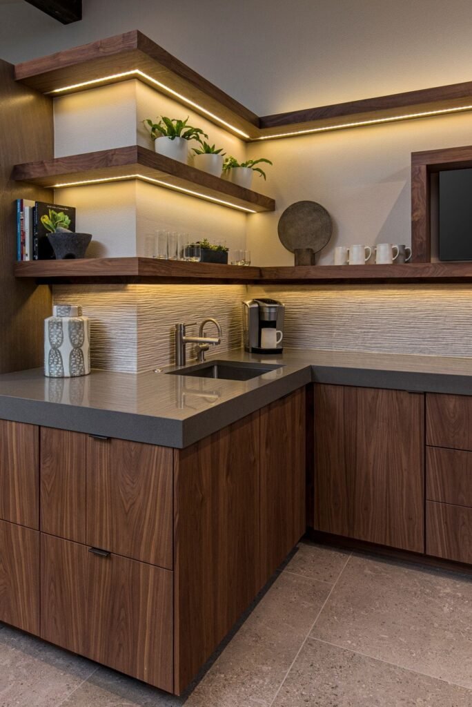 warm and luxurious walnut and chestnut tones kitchen Contemporary kitchen with floating walnut shelving